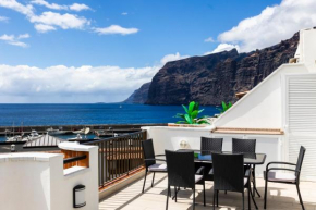 OCEAN PANORAMA - 3 AC bedrooms, private garage, new pool, 2 bathrooms